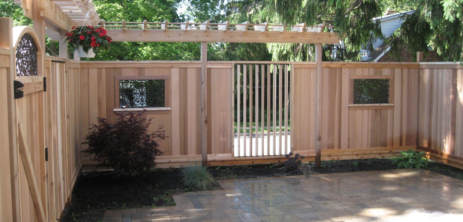 Custom Cedar Louver Privacy Screen